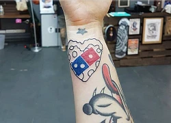 Đổ xô đi xăm logo hãng pizza để được ăn miễn phí trọn đời