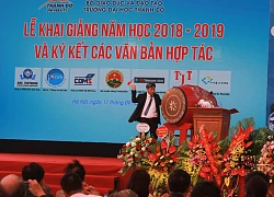 Hiệu trưởng trường ĐH Thành Đô: &#8220;Môi trường đại học là tự do&#8230;&#8221;