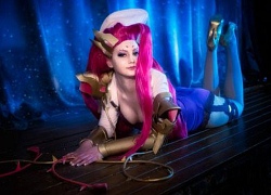 LMHT: Chris DL quyến rũ với cosplay Zyra Thần Tượng Âm Nhạc