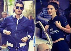 Bạn gái cũ Ronaldo bị lộ hàng loạt ảnh nóng không một mảnh vải