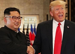 Động thái bất ngờ của Trump sau khi nhận thư của Kim Jong-un