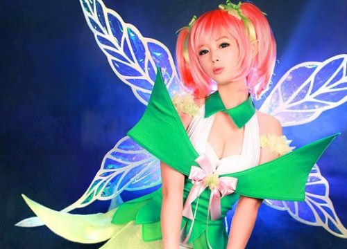 Doremi cực quyến rũ với cosplay 'tiên hoa' trong New Flight