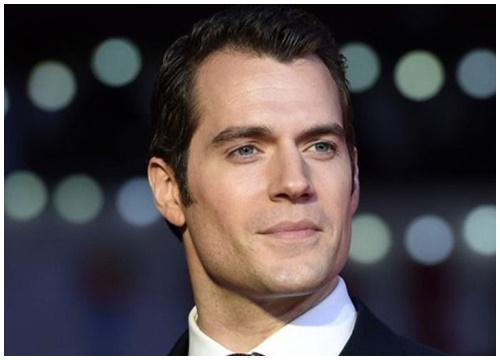 Henry Cavill tuyên bố từ bỏ vai diễn kinh điển Superman