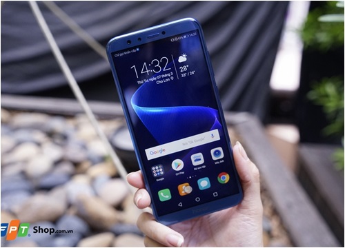 Honor 9 Lite giảm sốc chỉ còn 3,89 triệu đồng tại FPT Shop