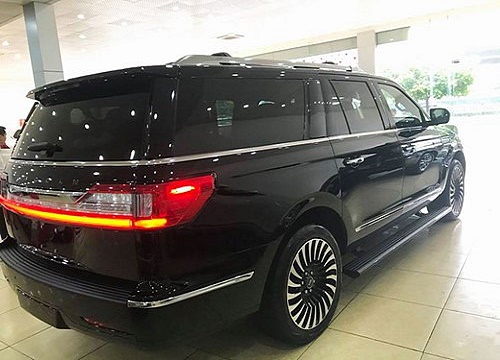 Lincoln Navigator 2018 - SUV 'khủng giá 8,8 tỉ đồng tại Việt Nam