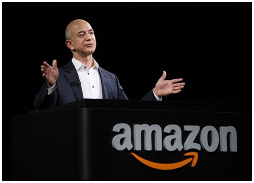 Tỷ phú Jeff Bezos kiếm 11 triệu USD/giờ, gấp hơn gần 1 triệu lần lương công nhân làm ở kho hàng Amazon