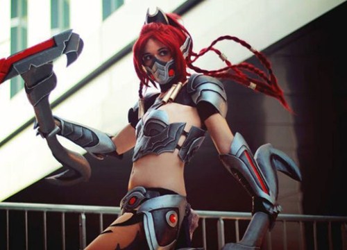 LMHT: Ngắm cosplay Akali Thợ Săn 'cực ngầu' của Bahamut