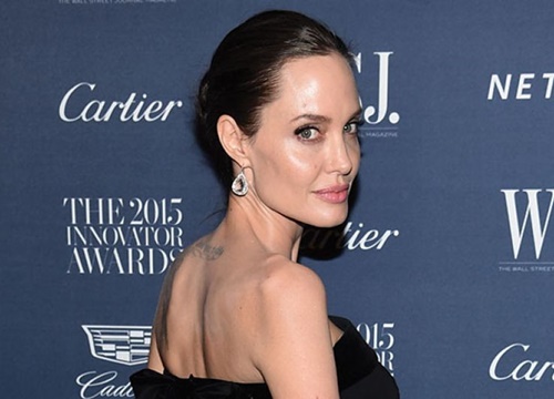 Angelina Jolie vào vai chính trong The Kept