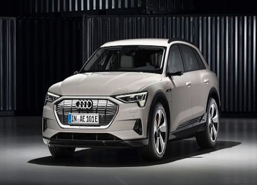 Audi trình làng xe điện E-Tron, thách thức Tesla