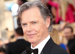 Doctor Sleep Bruce Greenwood thủ vai Dr. John