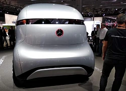 Mercedes-Benz Vision Urbanetic: Xóa nhòa ranh giới giữa ô tô du lịch và xe thương mại