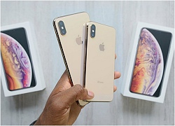 Video: Mở hộp iPhone Xs và iPhone Xs Max phiên bản màu vàng đầu tiên trên thế giới