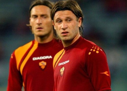 Antonio Cassano - Thiên tài sân cỏ 'đốt mình' vì tình dục