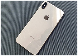 Giá iPhone XS Max liên tục "nhảy múa", giảm mạnh theo từng giờ