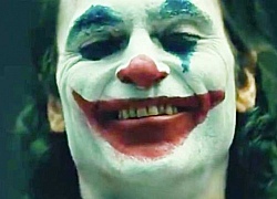 'Rùng mình' trước Joaquin Phoenix trong lớp hóa trang thành Joker