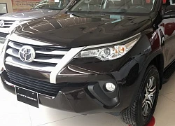 Toyota Fortuner máy dầu số sàn vẫn được khách Việt chuộng nhất