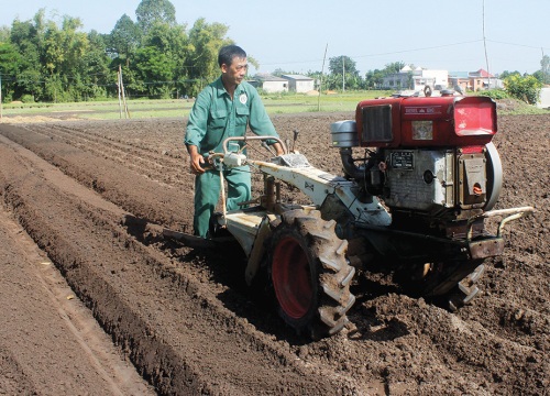 An Giang: Nông dân sáng chế máy được Thủ tướng tặng Bằng khen