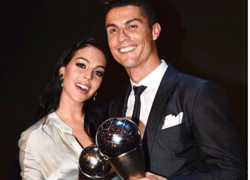 Bạn thân 20 năm tiết lộ quan hệ thực của Ronaldo và bạn gái