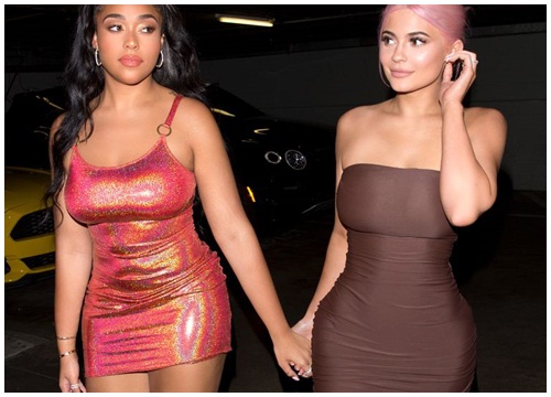 Hot girl Kylie Jenner nghiện váy cao su bó sát