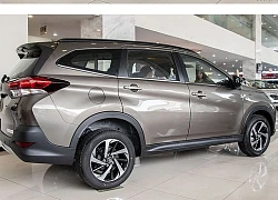 Mua xe 7 chỗ giá dưới 700 triệu đồng, chọn Toyota Rush hay Mitsubishi Xpander?