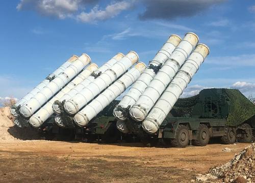 Mỹ chỉ trích việc cung cấp S-300 cho Syria là một 'sai lầm nghiêm trọng', Nga phản pháo