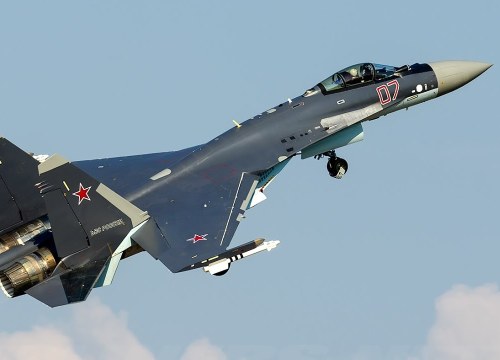 Nga lần đầu đưa tiêm kích Su-35 đến trưng bày ở Philippines