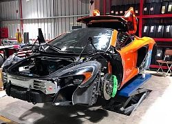 Siêu xe McLaren 650S Spider của chồng siêu mẫu Ngọc Thạch "lột xác" qua gói độ Liberty Walk