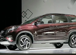 Vừa ra mắt, Toyota Rush 2019 đã bị ép mua kiểu 'bia kèm lạc'