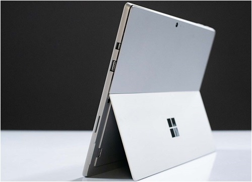 Surface Pro 6 lộ nhiều ảnh thực tế kèm thông số cấu hình