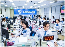 VCB thoái vốn MBB và EIB