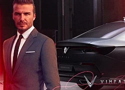 David Beckham là người đầu tiên trải nghiệm xe VinFast tại Paris Motor Show 2018