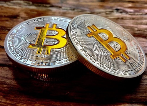 Giá Bitcoin hôm nay 1/10: Chuyên gia tranh cãi về tương lai của thị trường kỹ thuật số