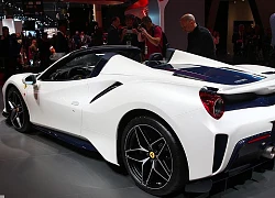 Cận cảnh 3 siêu phẩm Ferrari mới: 488 PISTA Spider, Monza SP1 và SP2