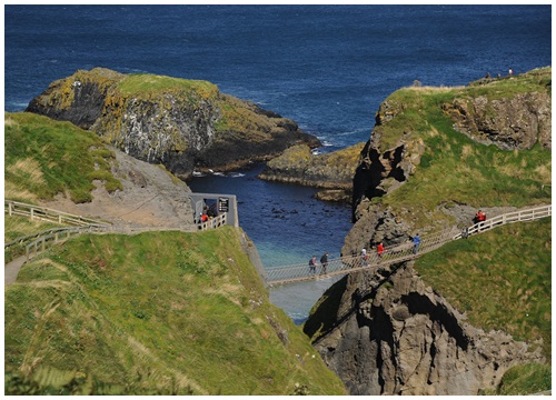 Cây cầu treo huyền thoại Carrick-a-Rede