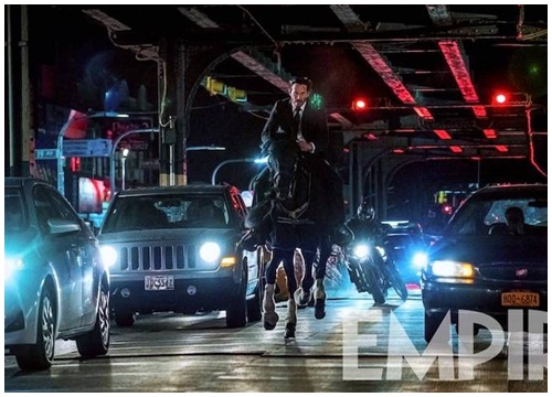 John Wick 3: Parabellum tung ảnh quảng bá cưỡi ngựa chạy trốn giữa lòng New York