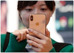 Thực hư chuyện camera selfie của iPhone XS/XS Max "làm mịn da" quá đà giống máy Android?