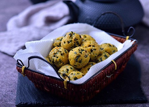 Chỉ đơn giản là món chả đậu mà cả nhà tôi vừa ăn vừa khen như cao lương mỹ vị!
