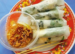 Đã đến quận 4 thì nhất định phải tìm những hàng bánh tráng độc đáo, thơm ngon này để "đánh chén"