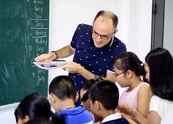 Nghệ An: Giáo viên dạy Ngoại ngữ là người nước ngoài có mức lương cao nhất 46 triệu đồng