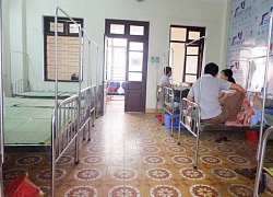 352 học sinh tiểu học ở Ninh Bình bị ngộ độc là do ăn ruốc gà có độc tố tụ cầu vàng