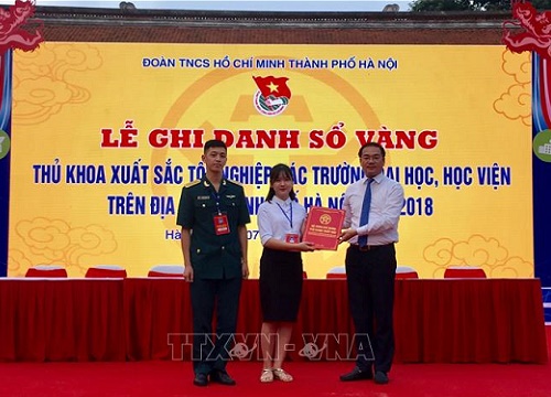 88 Thủ khoa xuất sắc ghi danh Sổ vàng tại Văn Miếu - Quốc Tử Giám