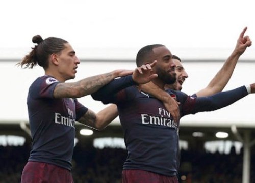 Điều Emery đã làm được để xóa tan ám ảnh Wenger là đây!