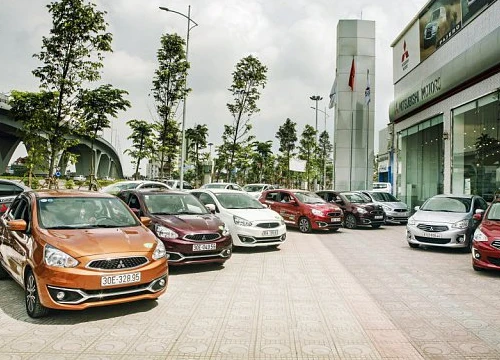 Mitsubishi Mirage và Attrage 2018 giảm kỷ lục chỉ còn 351 triệu VNĐ