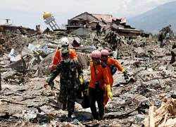 Thảm hoạ ở Indonesia: 'Không còn người sống ở đây, khắp nơi chỉ toàn thi thể'