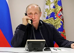 Tổng thống Putin bất ngờ giảm tín nhiệm