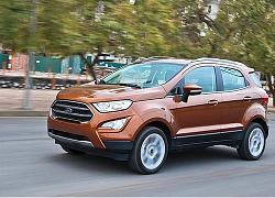 Chạy đà hoàn hảo, Hyundai Kona thách thức vị thế Ford EcoSport