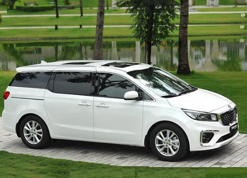 Kia Sedona 2018 bắt đầu được bán chính thức, nhiều nâng cấp, giá từ 1,129 tỷ đồng