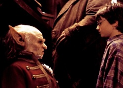 Nam diễn viên &#8216;yêu tinh Griphook&#8217; trong Harry Potter chết bởi rượu