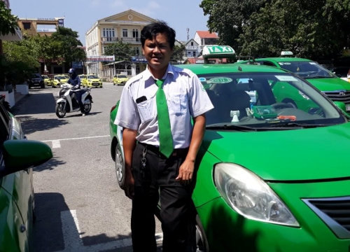 Tài xế taxi đỡ đẻ thành công cho sản phụ trên đường đến bệnh viện