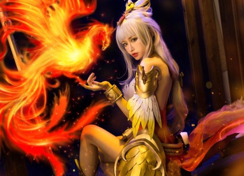 Vương Giả Vinh Diệu: Cosplay Vương Chiêu Quân cực đẹp khiến game thủ ngất ngây